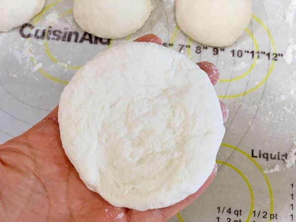 花生芝麻红糖发面小饼