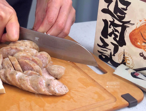 缤纷香芋煲仔饭