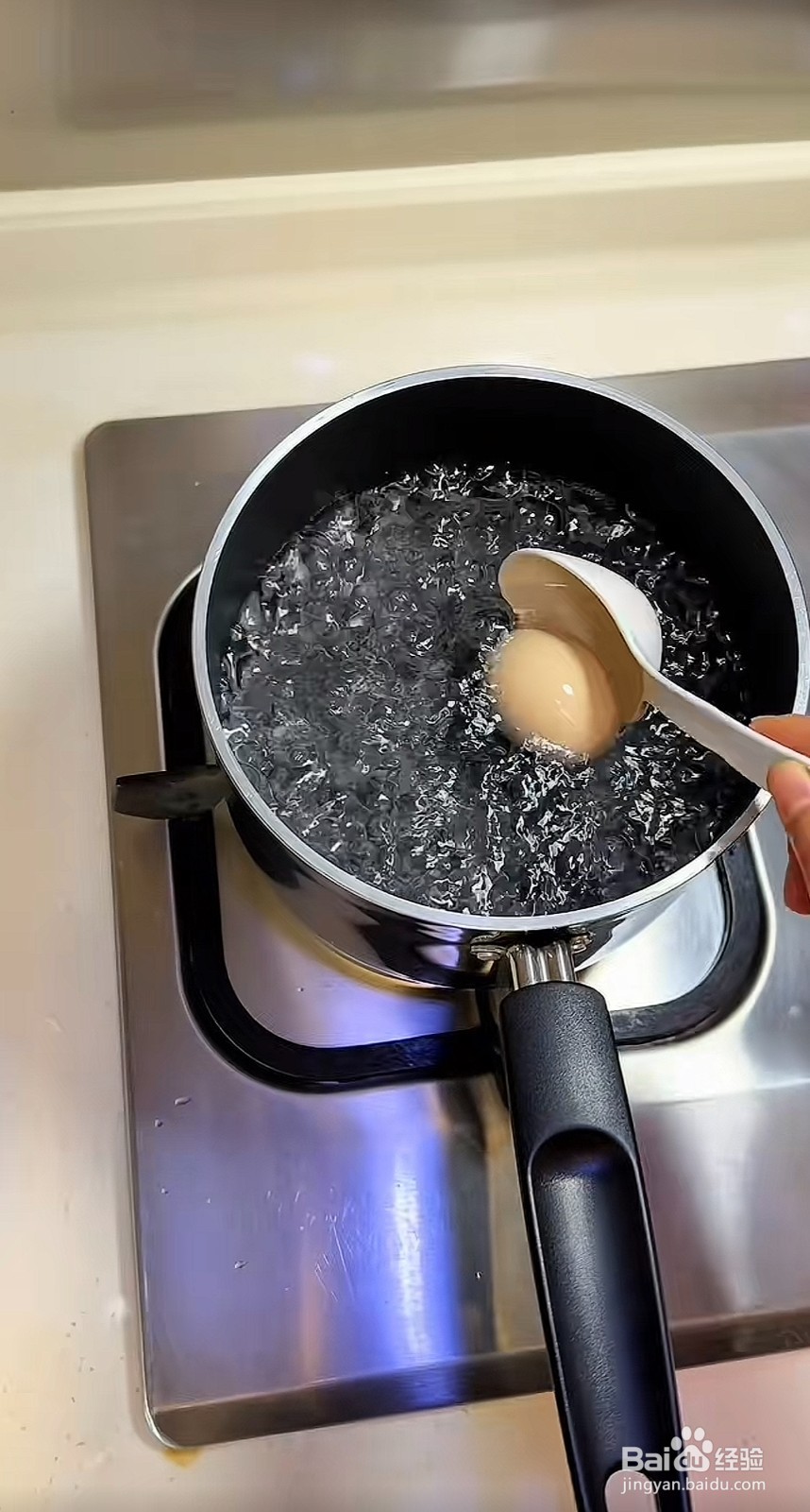 怎么煮鸡蛋又嫩又不破壳？