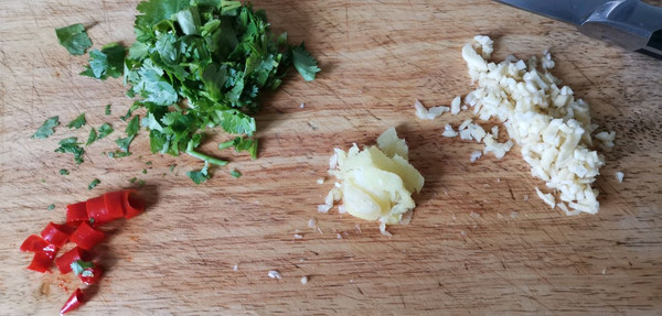 涝汁美味大虾小海鲜