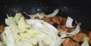 教你做辣椒炒五花肉