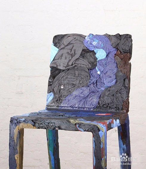 利用旧衣服制作椅子 用淘汰衣服做的椅子图片