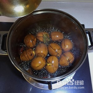 早餐摊上的啤酒卤鸡蛋