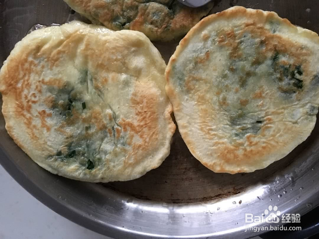 韭菜鸡蛋馅饼的做法