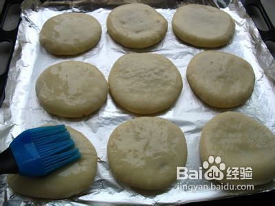 【红糖烤饼】不被热红糖烫的妙法!