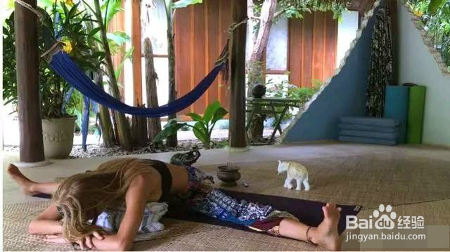 有助睡眠的瑜伽体式
