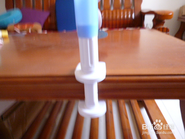 手机架怎么用？多功能手机架的用法