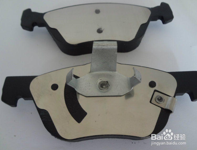 车上出现一个感叹号一个圈怎么处理