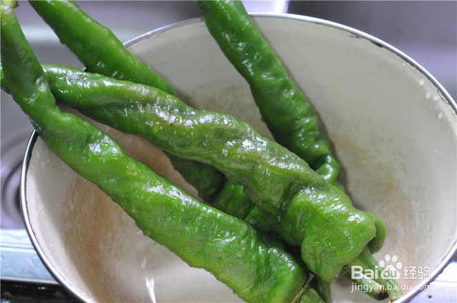 烧辣椒擂茄子的做法