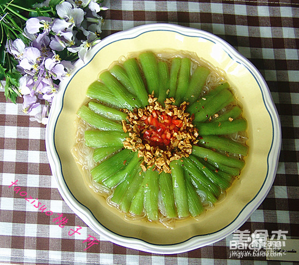 金蒜粉丝蒸丝瓜