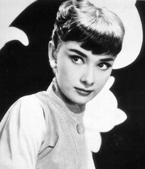 怎样打造漂亮的赫本头