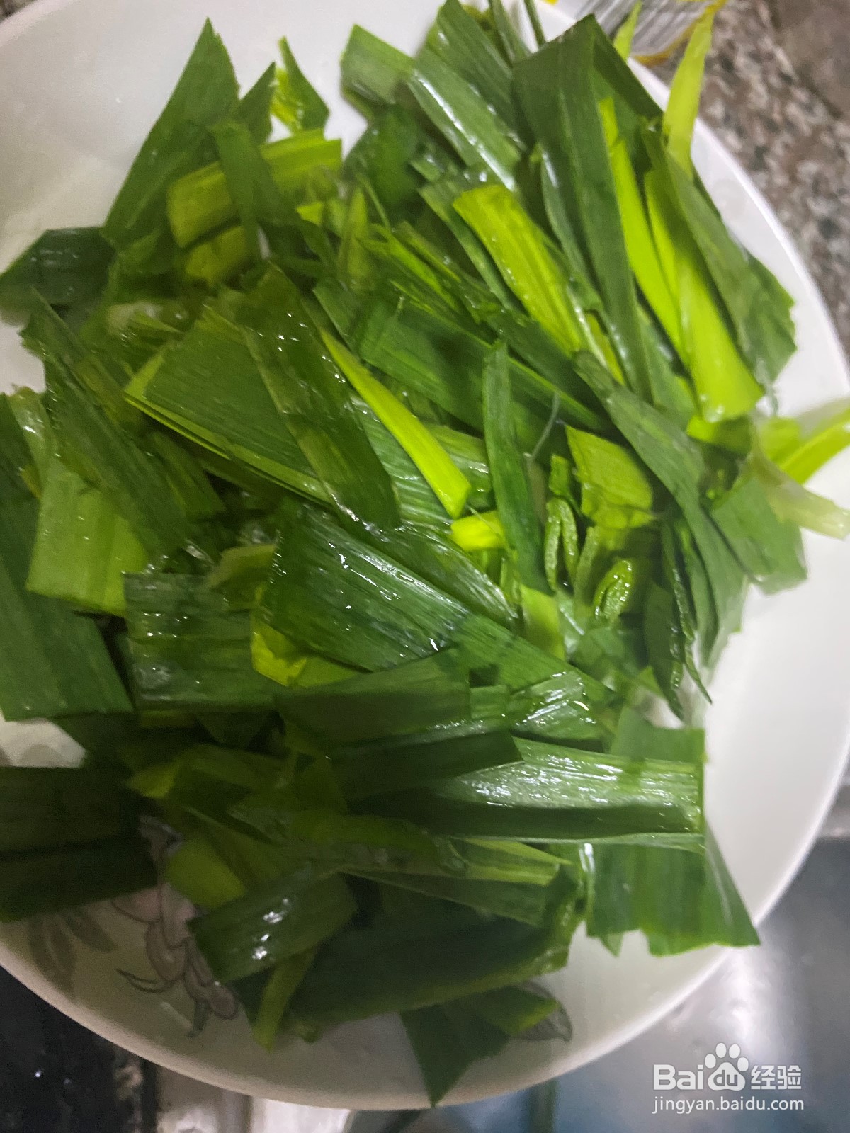 家常菜—-腊肠炒蒜苗