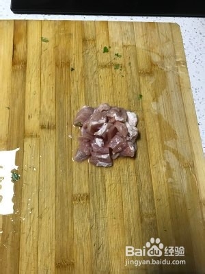 芹菜炒粉条【超好吃超下饭】