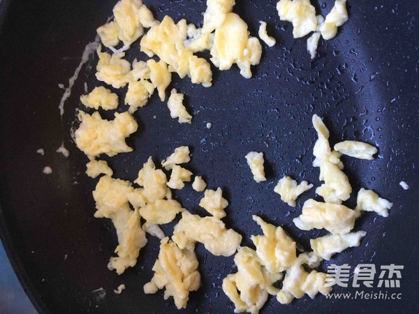炒鸡蛋的家常做法