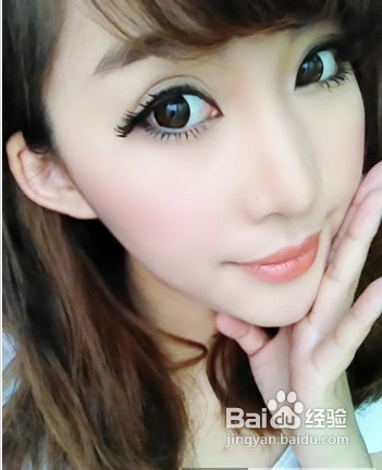 简单夏季清爽妆容步骤