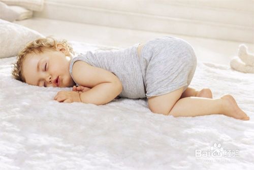 家长如何加强孩子睡眠训练