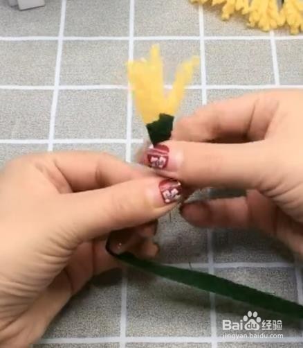 怎样用水果膜做出花朵