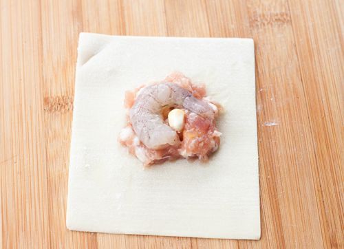 鲜肉虾仁大馄饨