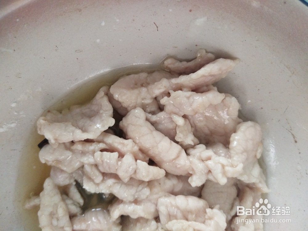 怎么做农家小炒——鸡蛋木耳炒肉？