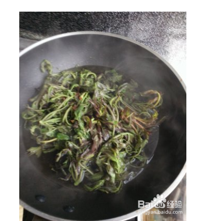 酥脆的炸香椿的做法步骤