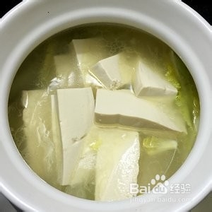 怎么做豆腐白菜鱼骨汤