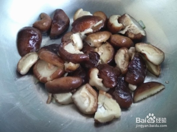 如何制作素炒圆白菜
