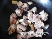 鲍贝焖排骨做法
