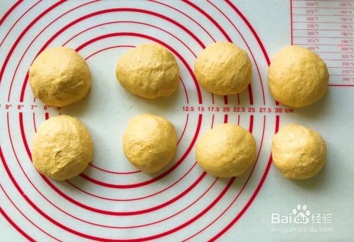 胡萝卜拉丝芝士餐包是怎么做的？家常教程