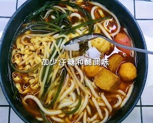 自制酸辣土豆粉超好吃不信试试