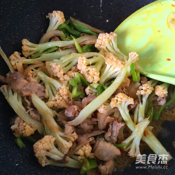 有机花菜炒肉片