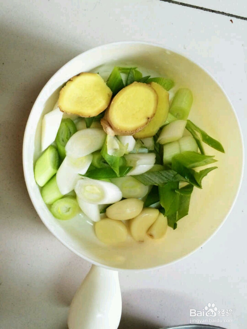 如何用电包煲做麻辣小龙虾