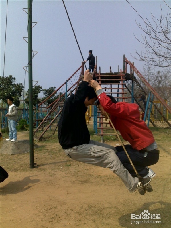 户外运动之双人荡秋千技巧