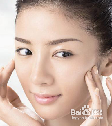 怎样正确用化妆水
