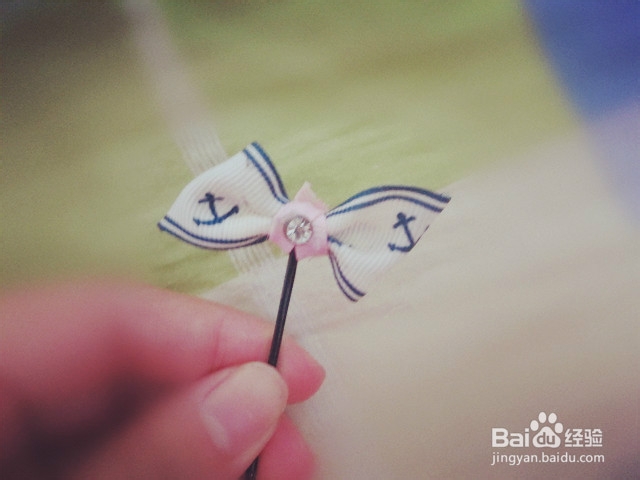 简易时尚的宝宝发卡制作