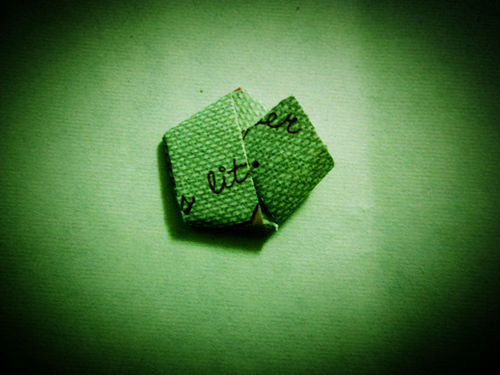 【折纸教程】怎样折幸运星