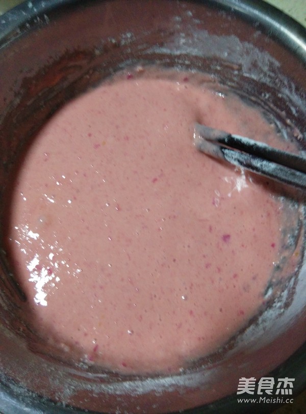 火龙果戚风小蛋糕