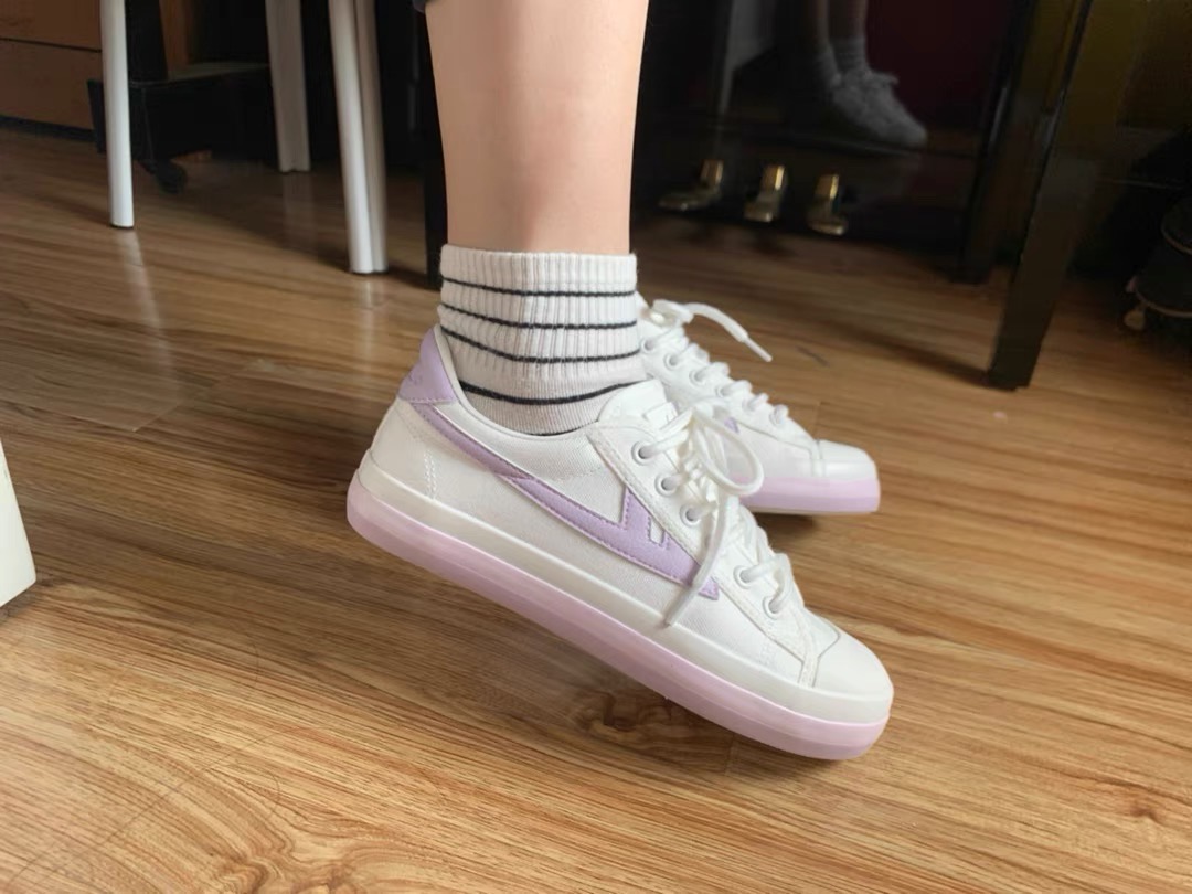 #至酷国潮出街#这个夏天带上彩虹出门吧！