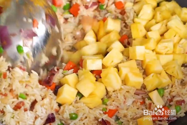 菠萝炒饭怎么做