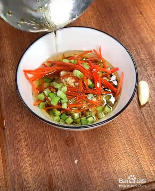 如何制作白灼生菜？