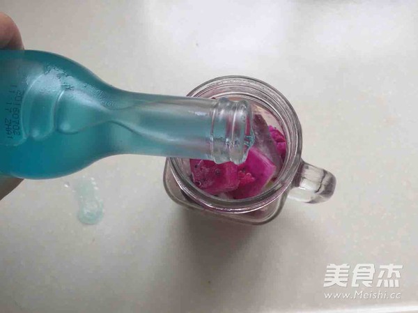魔幻冰饮的做法