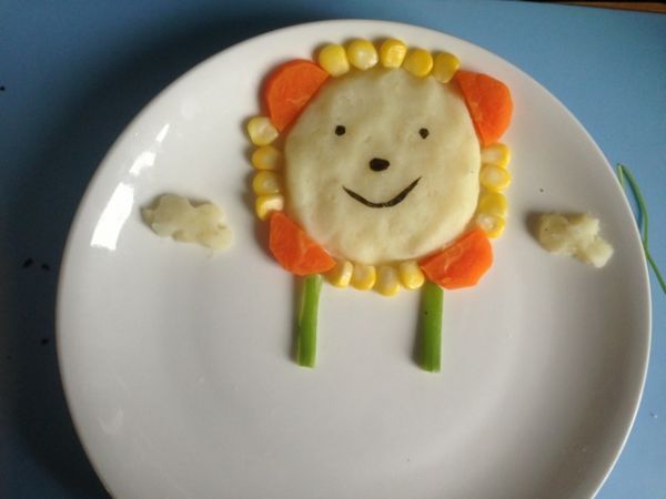 土豆泥配鸡蛋饼