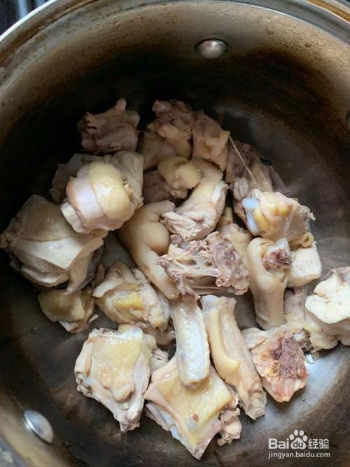 青椒香菇鲜炒鸡