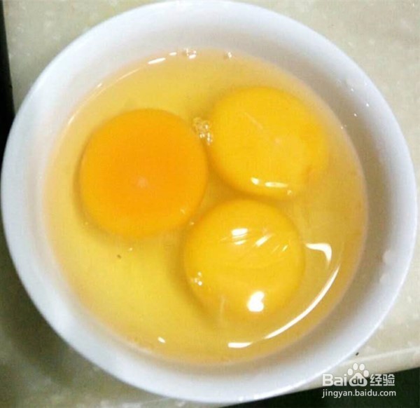 青椒炒鸡蛋的家庭做法——营养丰富