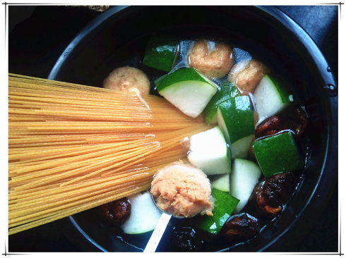 纯素驼酪味噌面