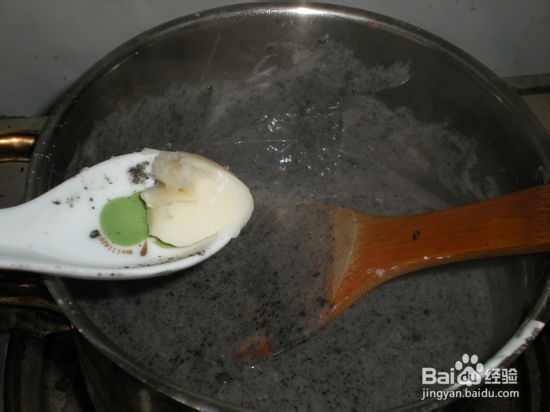 怎么做美味养颜的黑芝麻糊