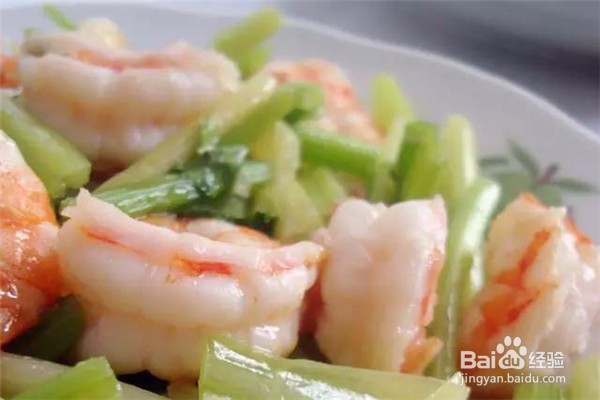 护肤攻略还花钱买护肤品？一棵芹菜让你年轻十岁