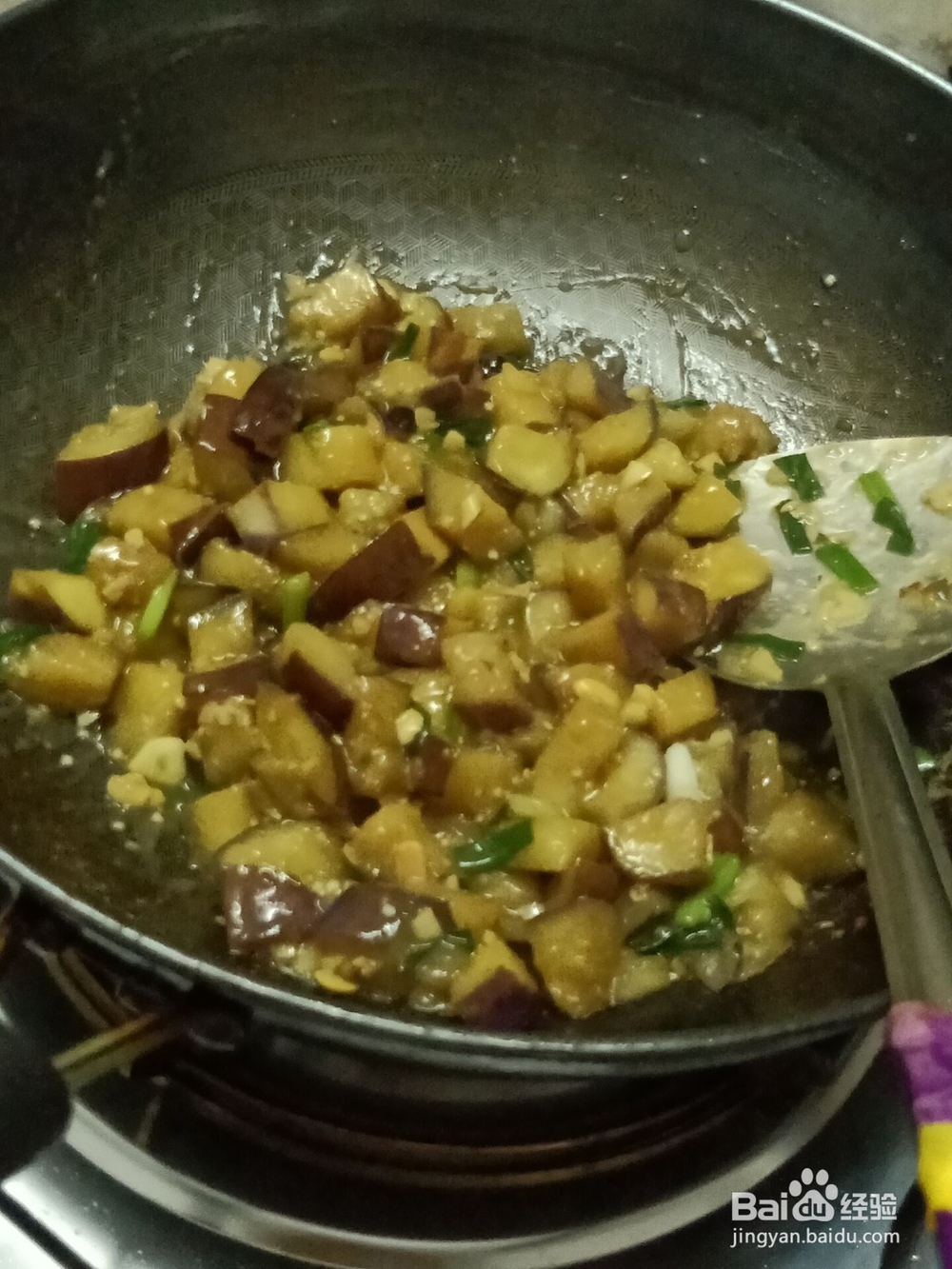 潮汕人爱吃的豆酱茄子丁怎么做