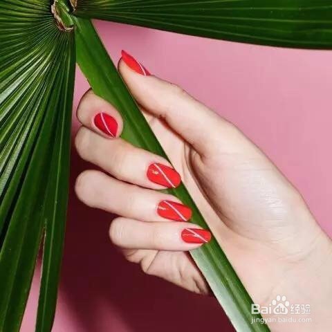 一些简约风格的美甲图案,自己在家也能画