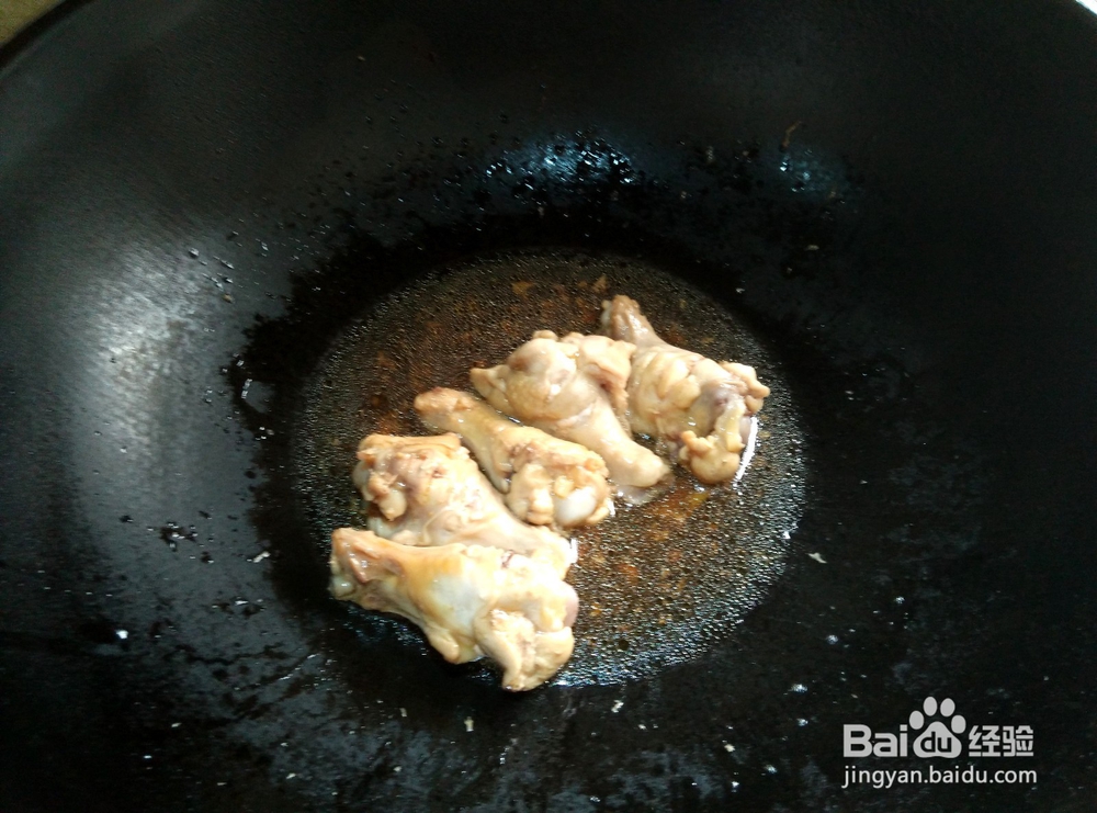 无油如何做出美味的葱香鸡腿