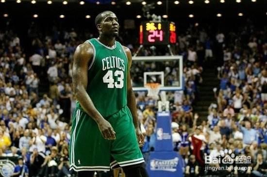 盘点NBA十大离奇受伤 小斯诺维斯基上榜